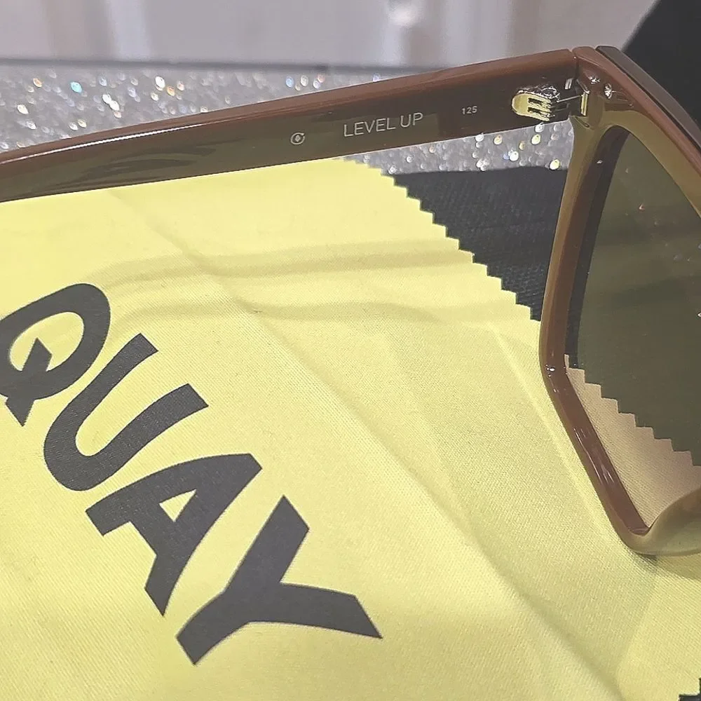 Quay Australia‎ Level Up Square Sunglasses- Chocolate